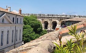 La Dolce Vita Nîmoise Terrasse 100 m des Arènes